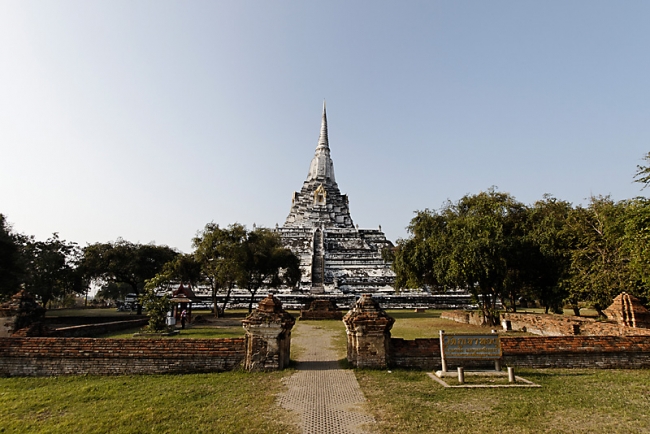 Wat Phu Khao Thong-029